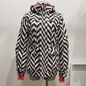 O’Neill Escape Series Ski Jacket Size 12 Black White Geometric Waterproof 5000mm